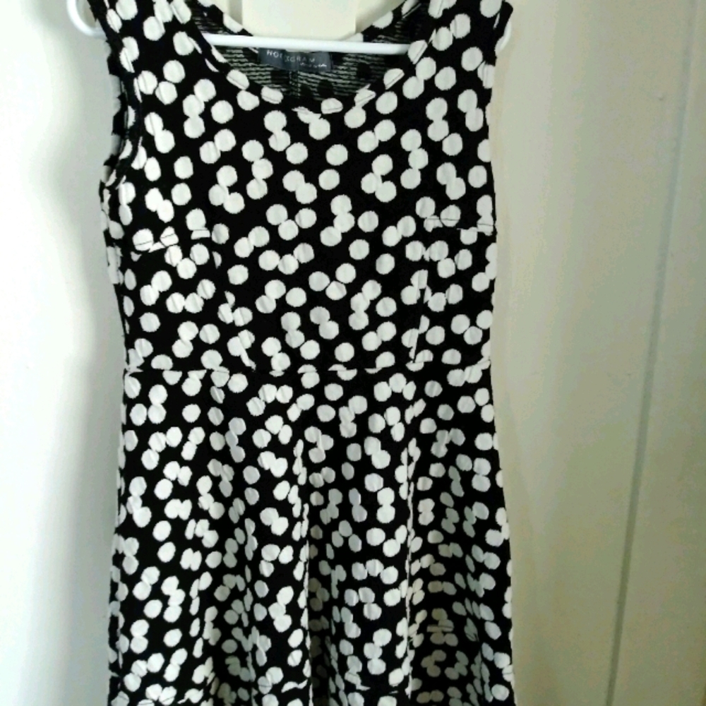Girls Dress Sz 7 Black w/ White Polka-dots